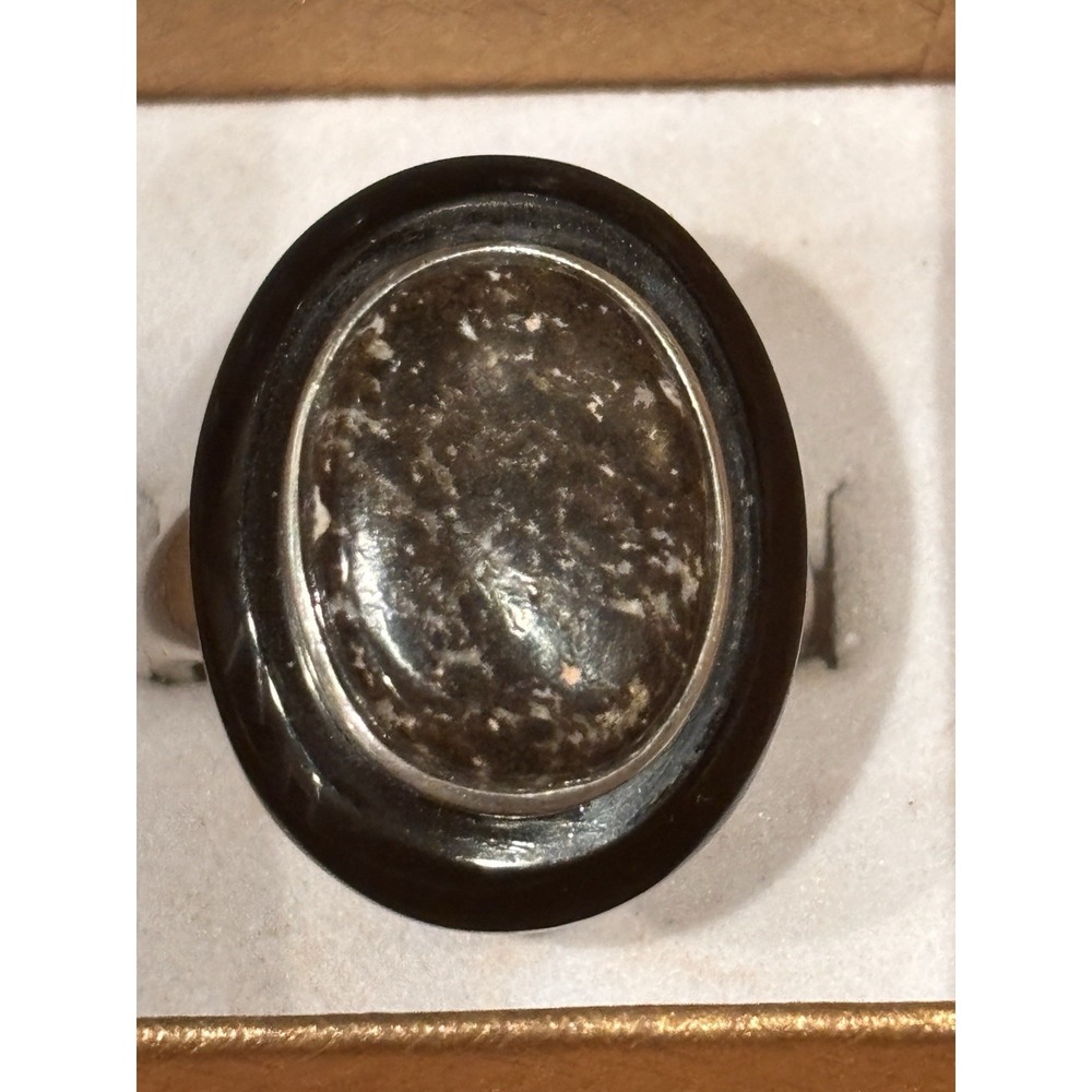 Vintage Sterling Onyx & Speckle Flake Stone Ring Signed Ring Size 8